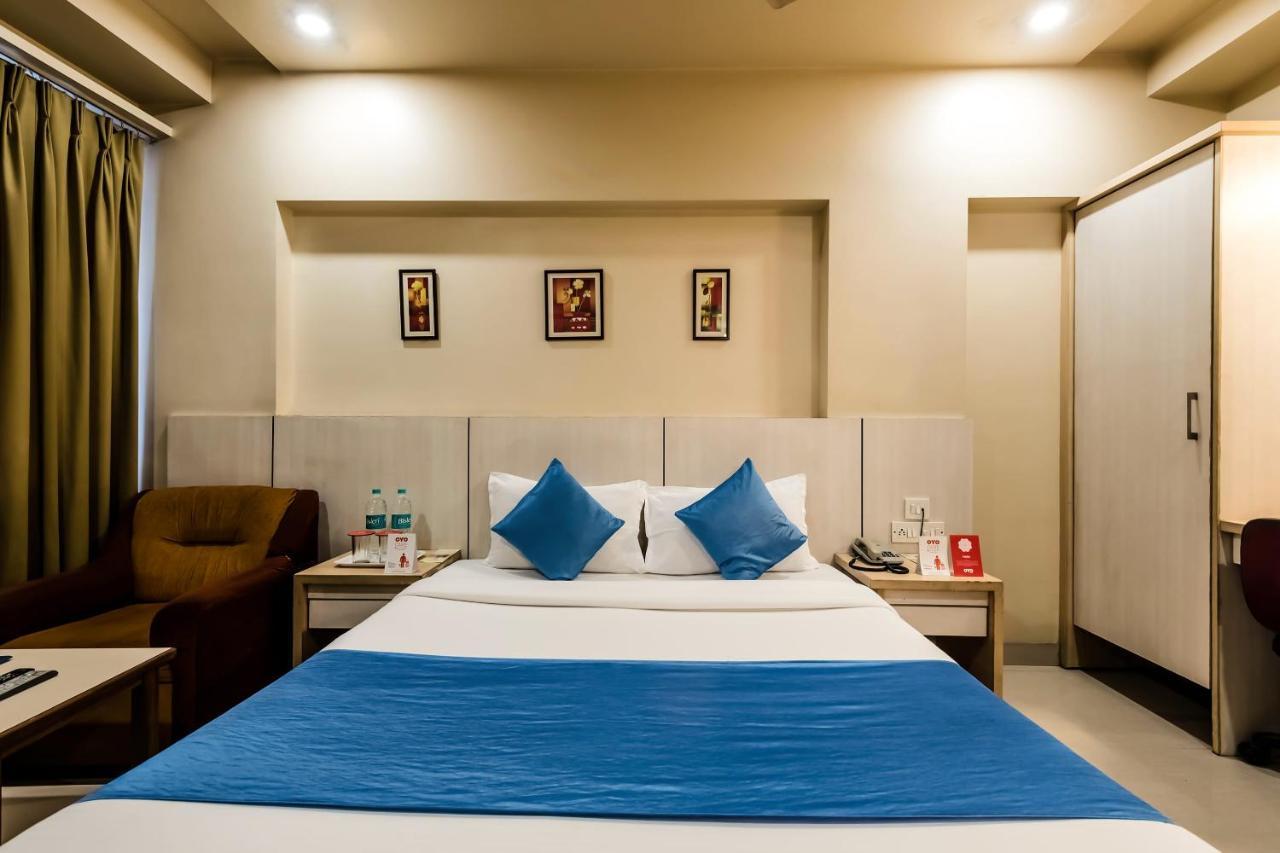 Oyo Flagship 561 Host Inn Мумбаї Екстер'єр фото